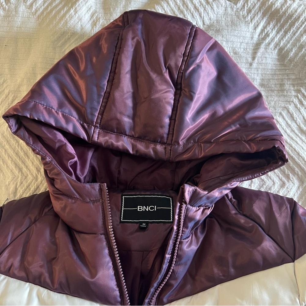 BNCI Women's Hooded Puffer Jacket in Plum with Chevron Stripes - Picture 3 of 10